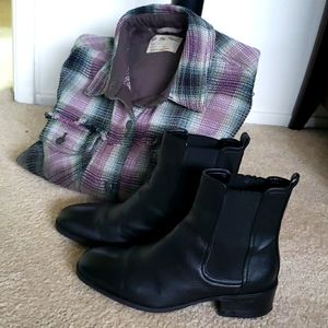 Kenneth Cole Chelsea boots